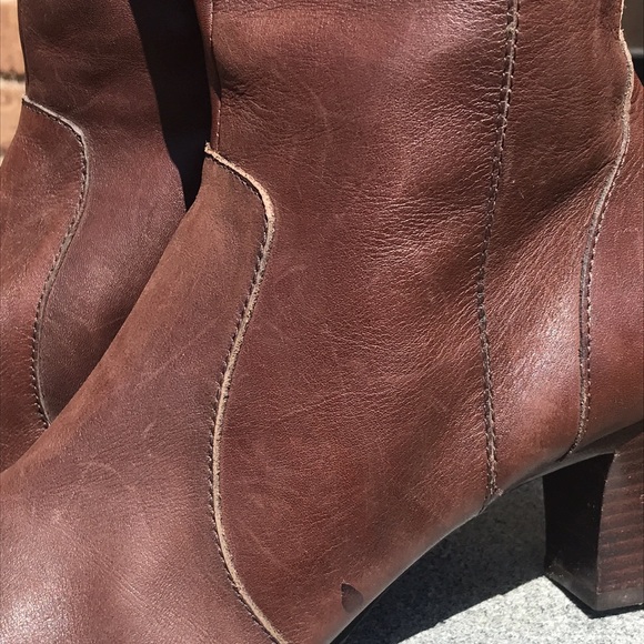 🚨B2G1 ANNE KLEIN Brown Heeled Boots - Picture 5 of 12